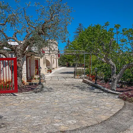 Masseria Trulli Bruni *