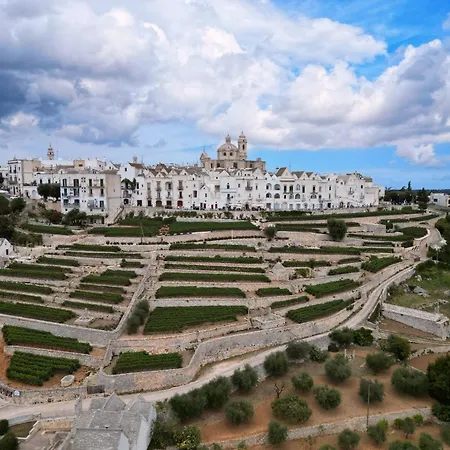 Nyaraló Masseria Trulli Bruni Locorotondo