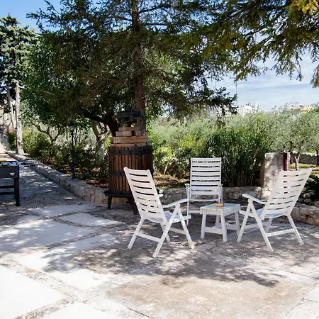 Holiday home Masseria Trulli Bruni Locorotondo