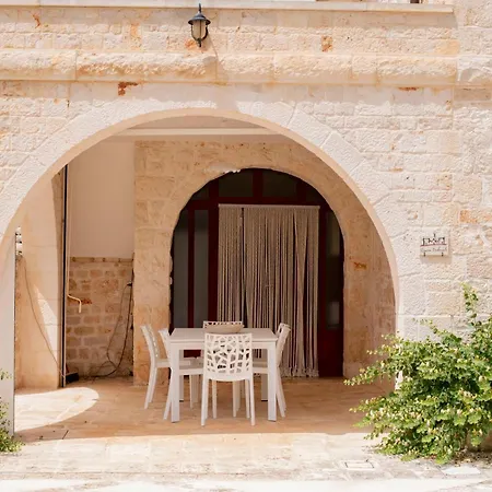 Masseria Trulli Bruni Nyaraló *