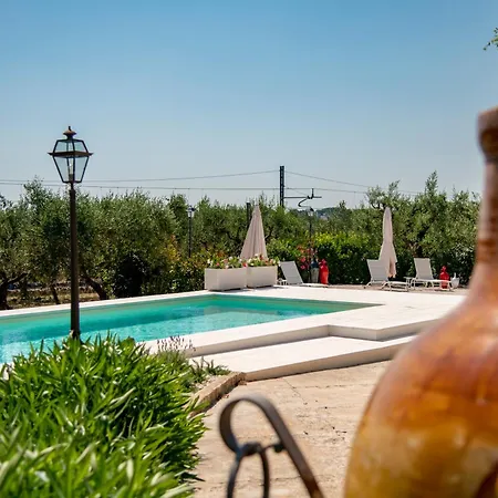 Masseria Trulli Bruni Nyaraló Locorotondo