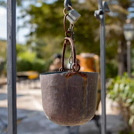 Masseria Trulli Bruni * לוקורוטונדו