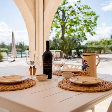 Masseria Trulli Bruni לוקורוטונדו